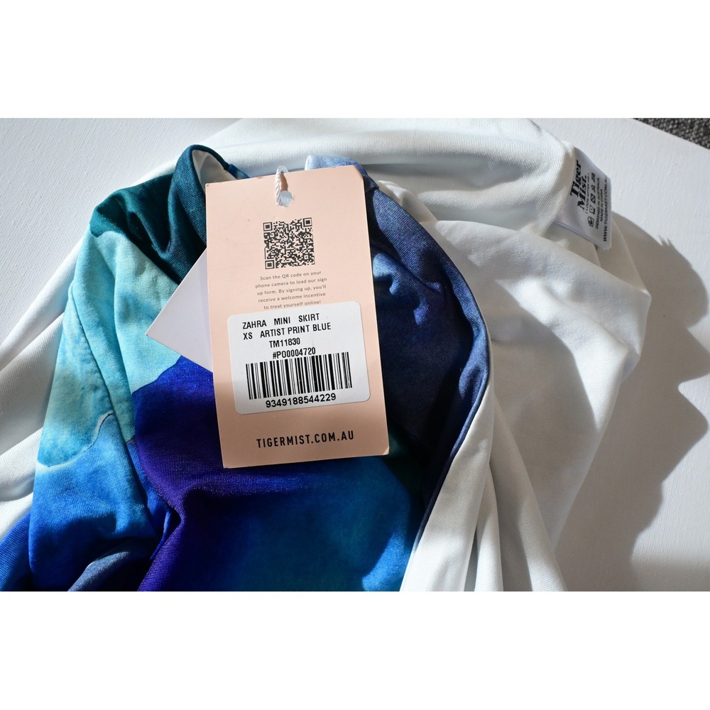 Tiger Mist‎ Zahra Mini Skirt Women Artist Print Blue - Picture 3 of 5